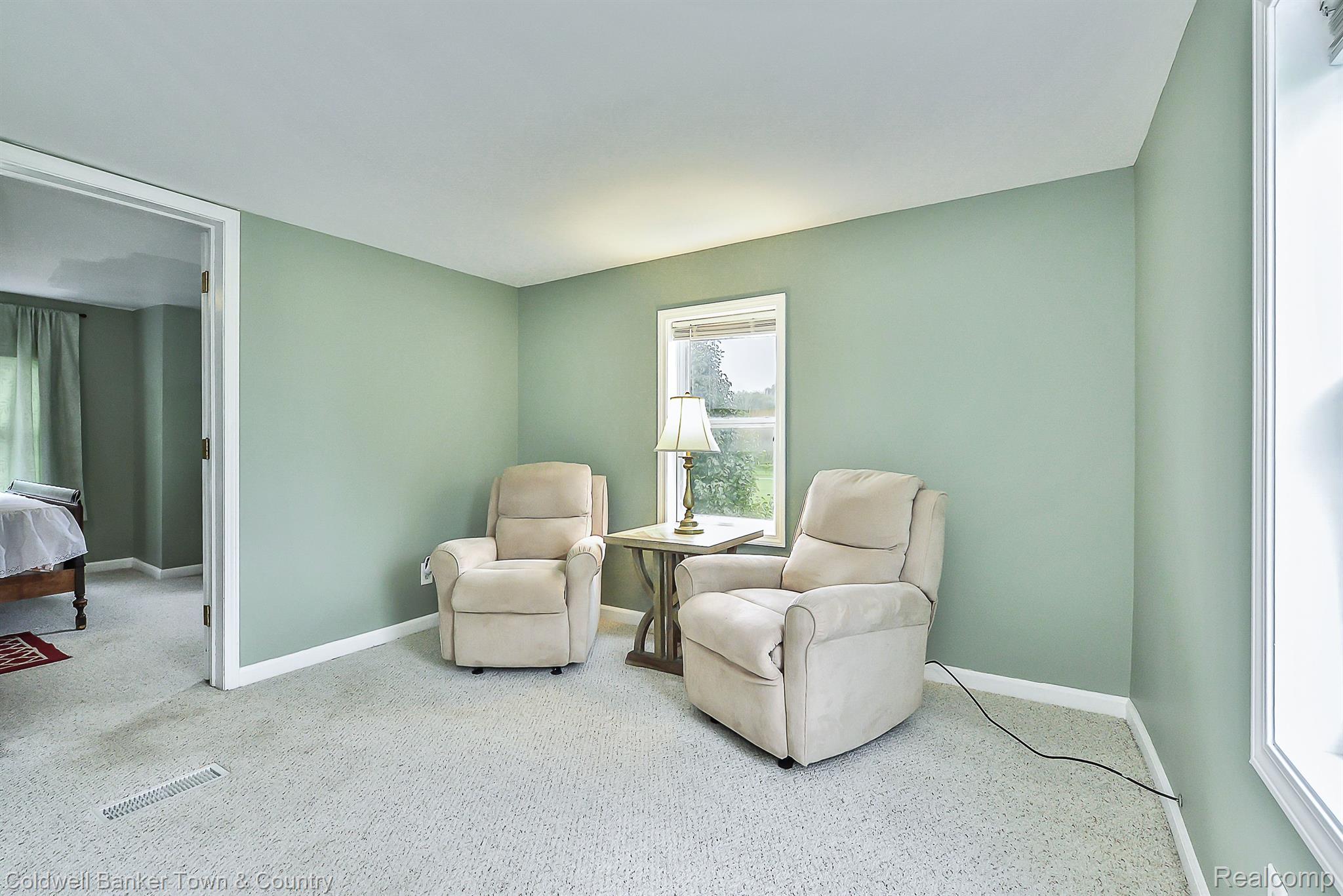 10280 West Iosco Road Fowlerville, MI 48836 - Photo 37 of 47 Gallery Image 37