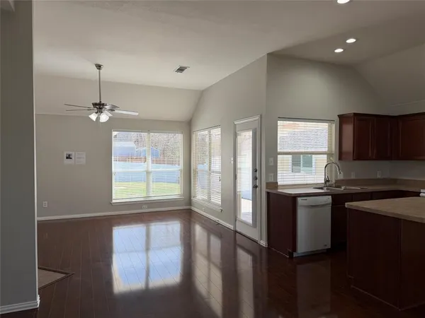 $1,695 | 523 Hilltop Drive, Anna, TX 75409