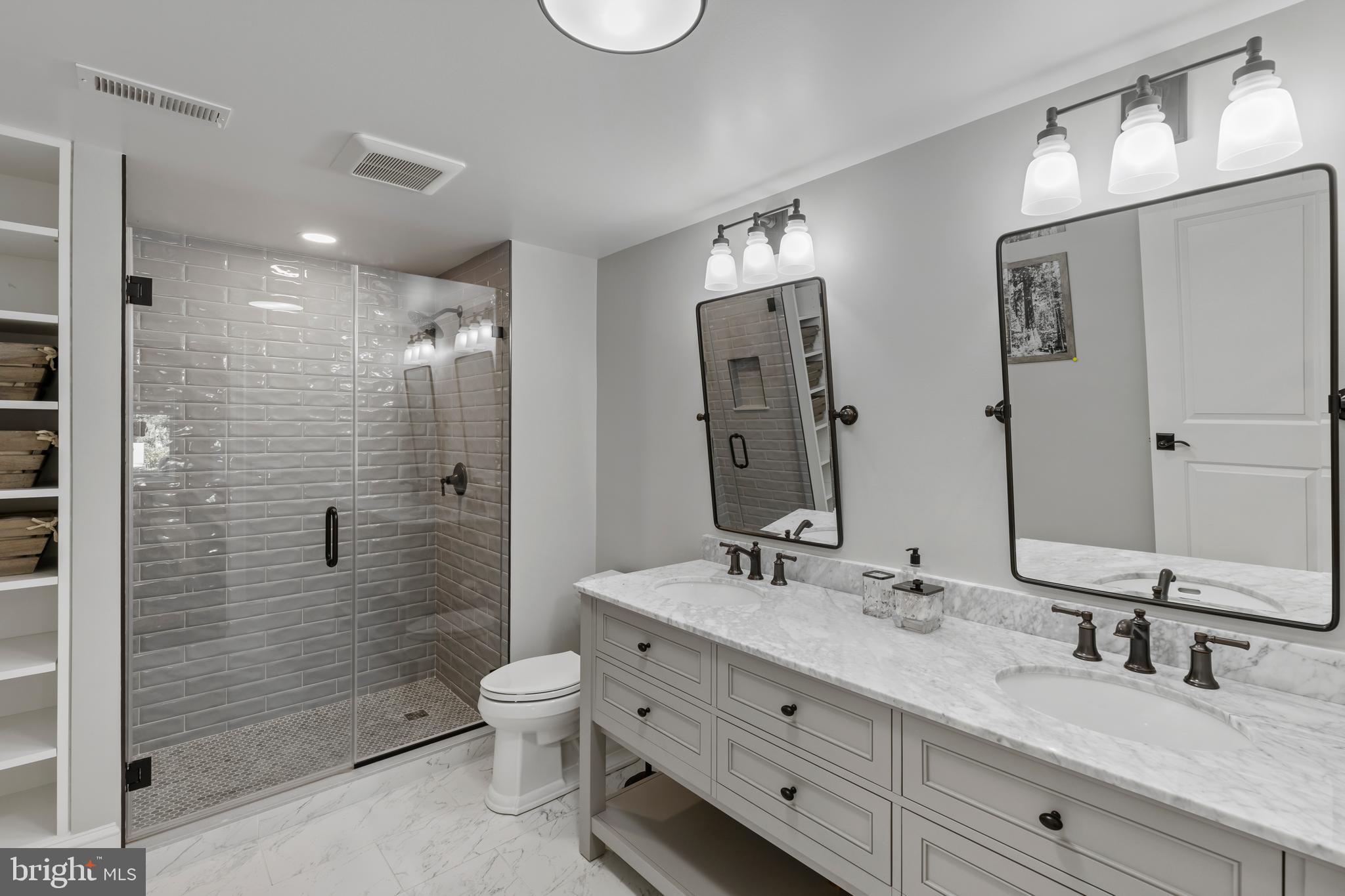 840 Childs Point Road Annapolis, MD 21401 - Photo 38 of 50 Ensuite bath
