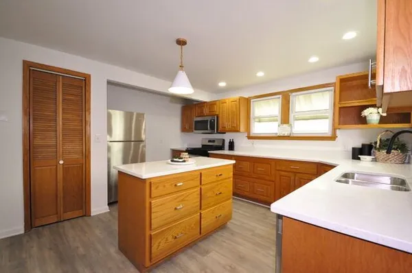 $239,000 | 112 West Chippewa Street, Dwight, IL 60420