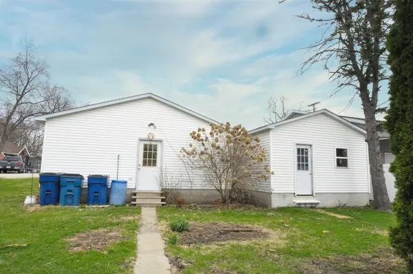 $239,000 | 112 West Chippewa Street, Dwight, IL 60420