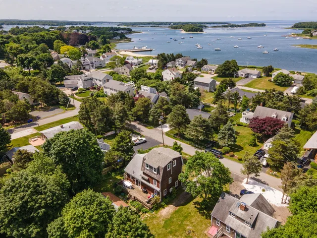 $798,000 | 34 Kenwood Road, Pocasset, MA 02559