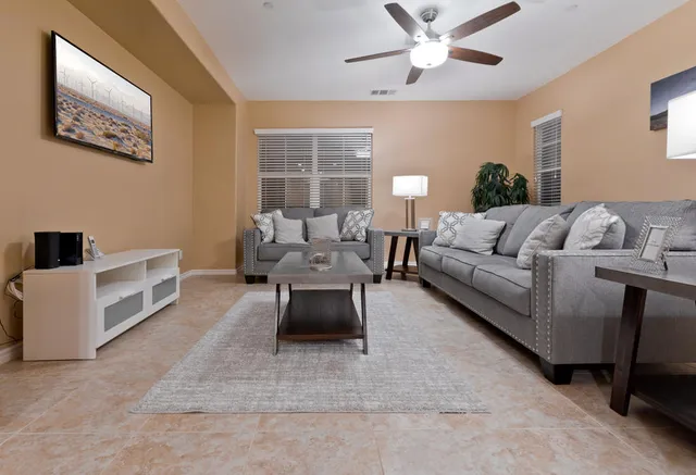 $3,300 | 462 Via De La Paz, Palm Desert, CA 92211