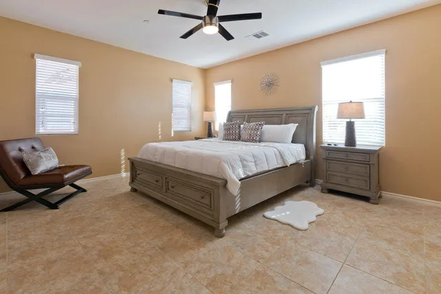 $3,300 | 462 Via De La Paz, Palm Desert, CA 92211
