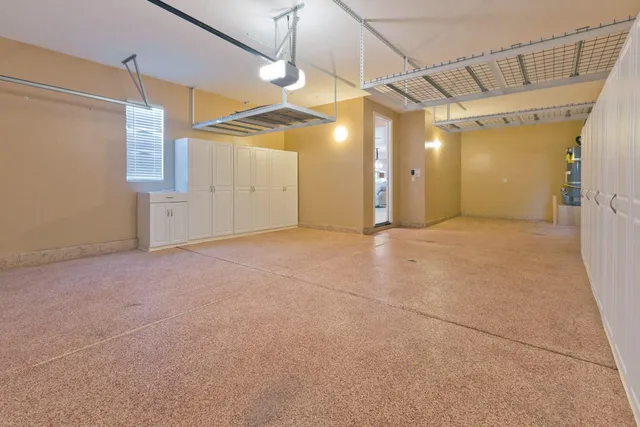 $3,300 | 462 Via De La Paz, Palm Desert, CA 92211