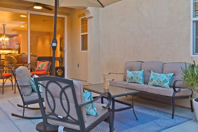 $3,300 | 462 Via De La Paz, Palm Desert, CA 92211