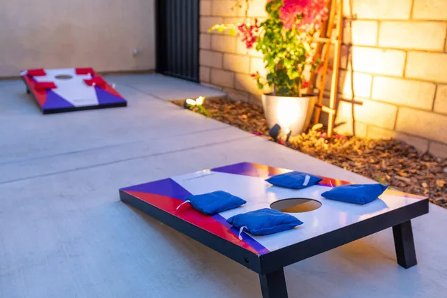 $3,300 | 462 Via De La Paz, Palm Desert, CA 92211