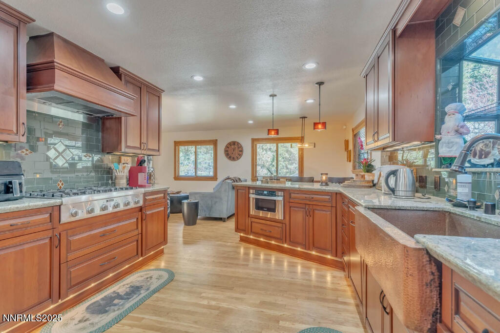 303 Elks Point Road Stateline, NV 89449 - Photo 11 of 40 10