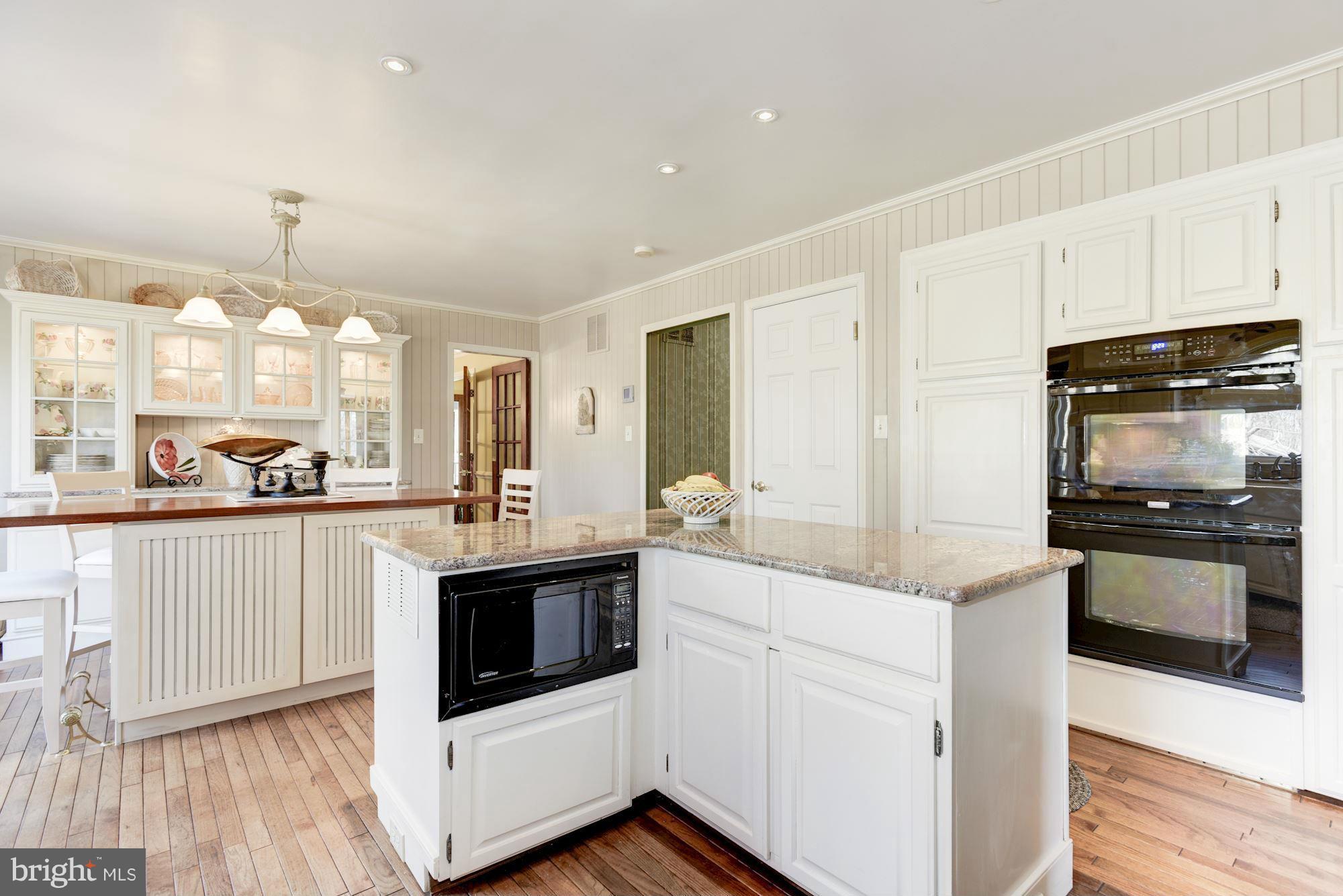 8964 Woodward Road Marshall, VA 20115 - Photo 8 of 30 Kitchen