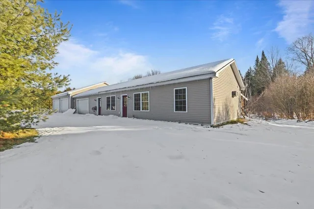 $293,999 | 3052 Rice Hill Road, Highgate, VT 05457
