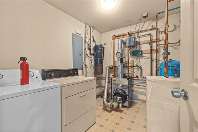 $293,999 | 3052 Rice Hill Road, Highgate, VT 05457