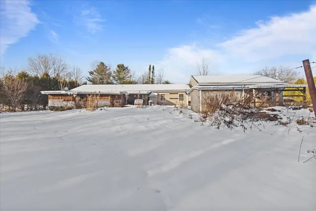 $293,999 | 3052 Rice Hill Road, Highgate, VT 05457