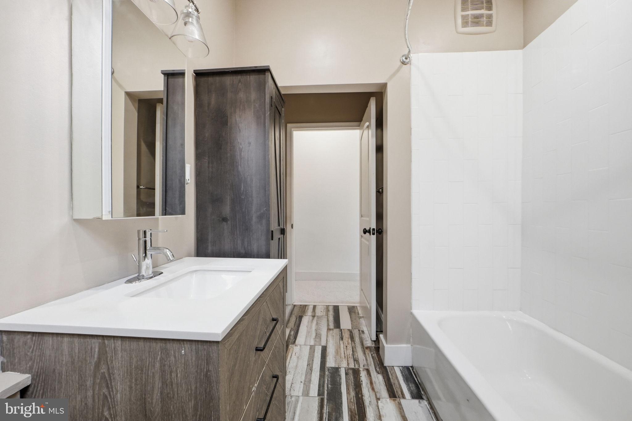 3920 6th Street Baltimore, MD 21225 - Photo 18 of 26