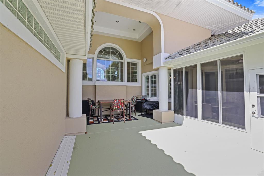 14423 Kandi Court Largo, FL 33774 - Photo 27 of 75 a view of living room with furniture