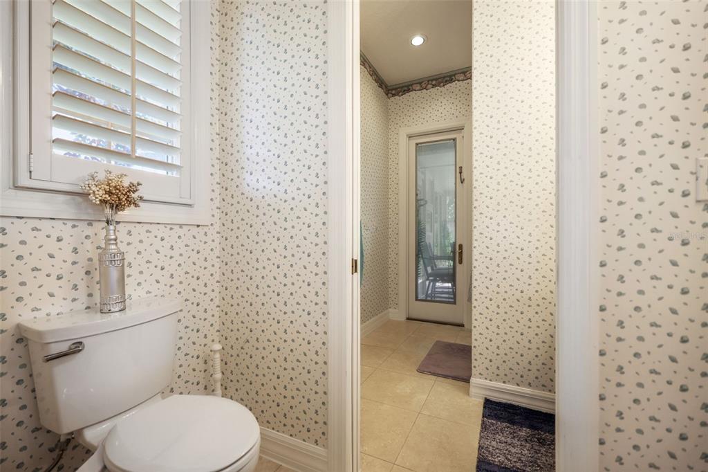 14423 Kandi Court Largo, FL 33774 - Photo 38 of 75 a bathroom with a toilet and a shower