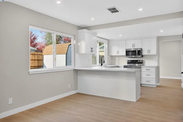 $599,000 | 312 Lance Drive, Vacaville, CA 95687