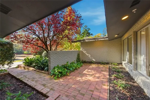 a table and chairs in a room
