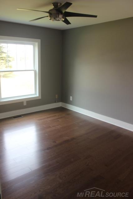 6137 Lakeshore Road Lexington, MI 48450 - Photo 25 of 53 Bedroom # 2