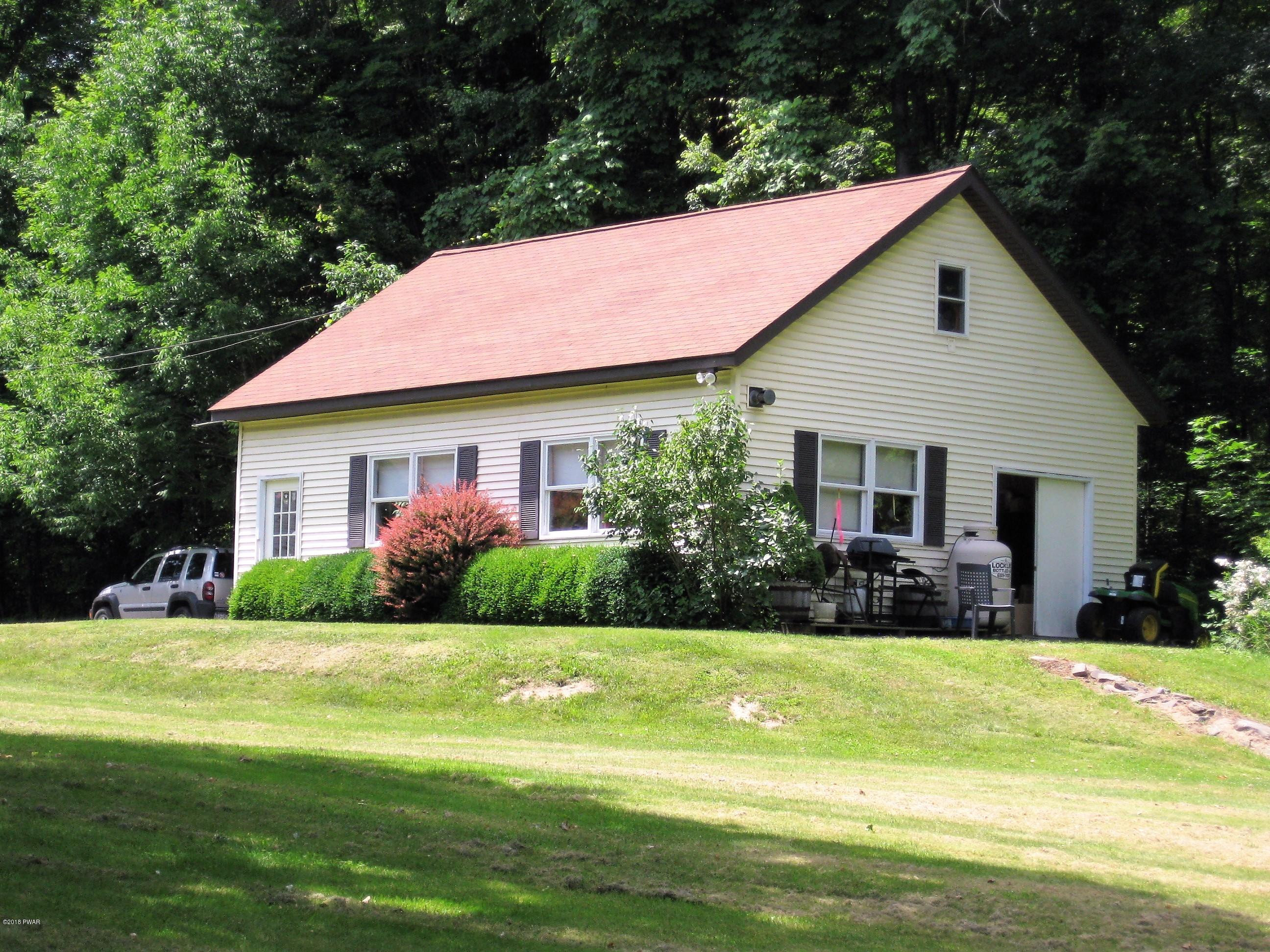 334 Everly Road Lake Ariel, PA 18436 - Photo 3 of 31
