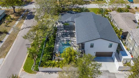 $1,895,000 | 639 43rd Avenue North, St. Petersburg, FL 33703