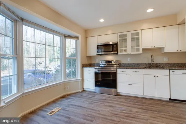 $3,100 | 4428 Holly Avenue, Fairfax, VA 22030