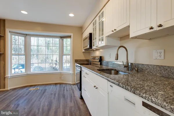 $3,100 | 4428 Holly Avenue, Fairfax, VA 22030