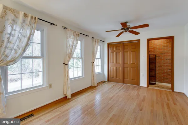 $3,100 | 4428 Holly Avenue, Fairfax, VA 22030