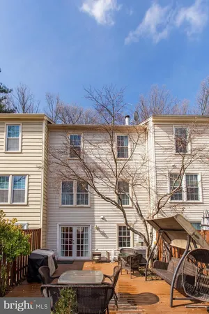 $3,100 | 4428 Holly Avenue, Fairfax, VA 22030