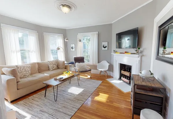 $2,800 | 15 Draper Street, Unit 2, Boston, MA 02122