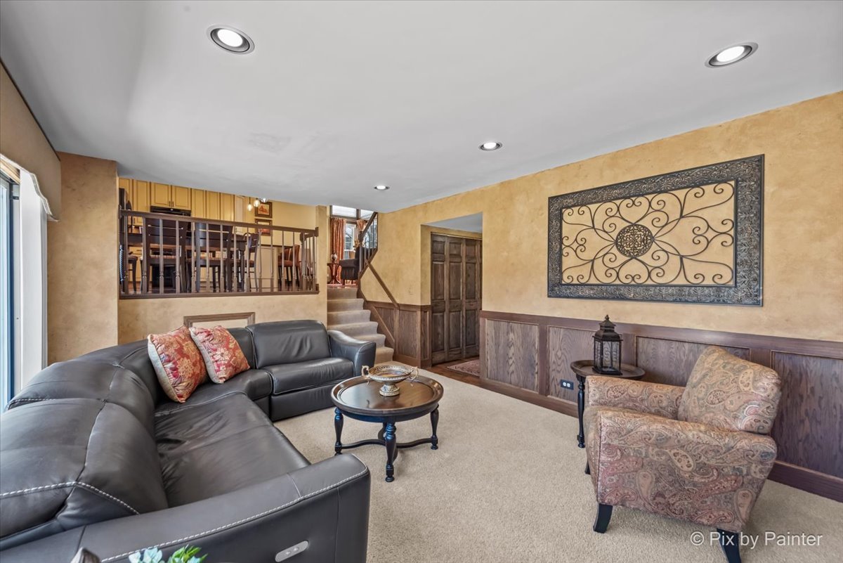 410 Harvard Lane Bartlett, IL 60103 - Photo 12 of 33