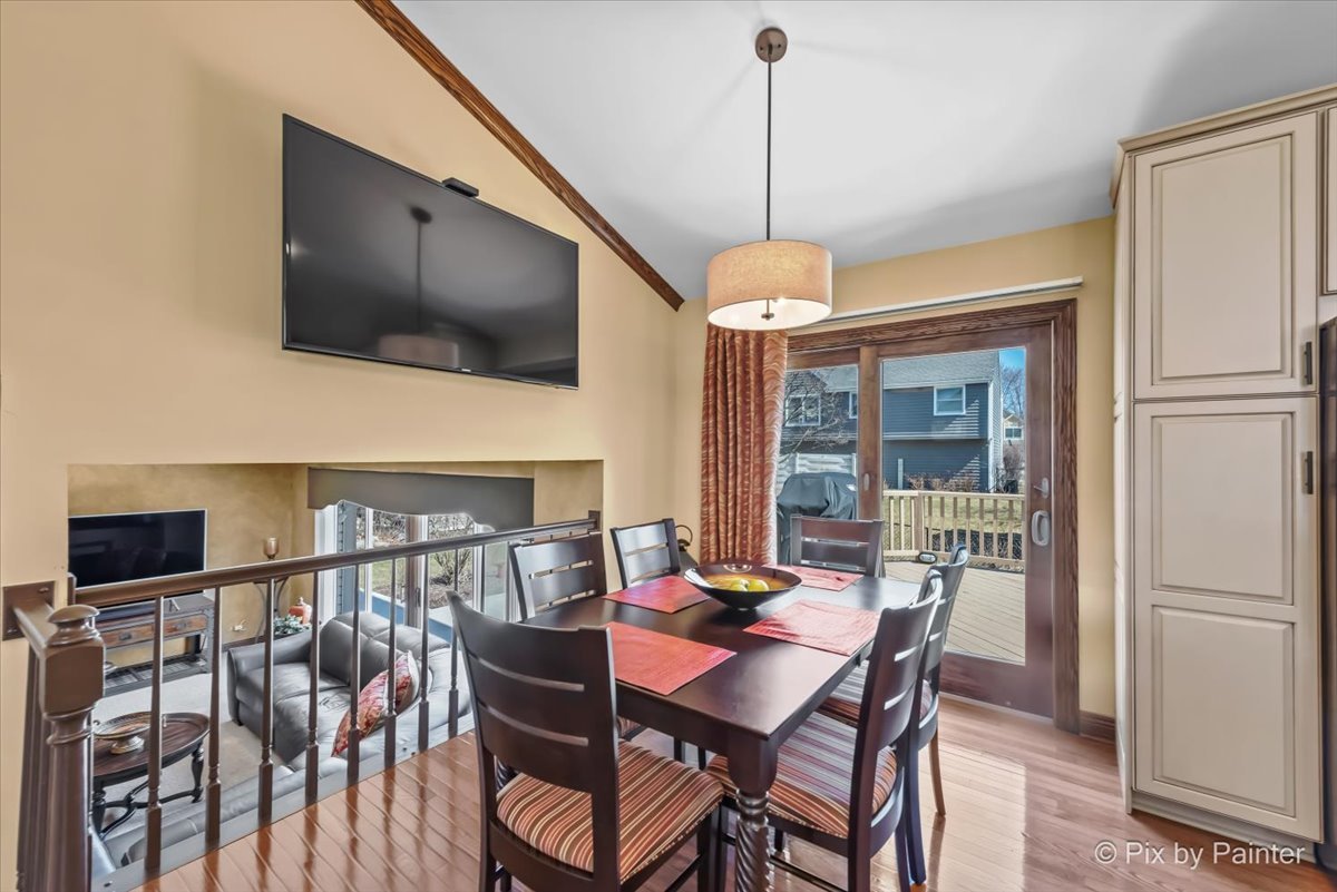 410 Harvard Lane Bartlett, IL 60103 - Photo 9 of 33