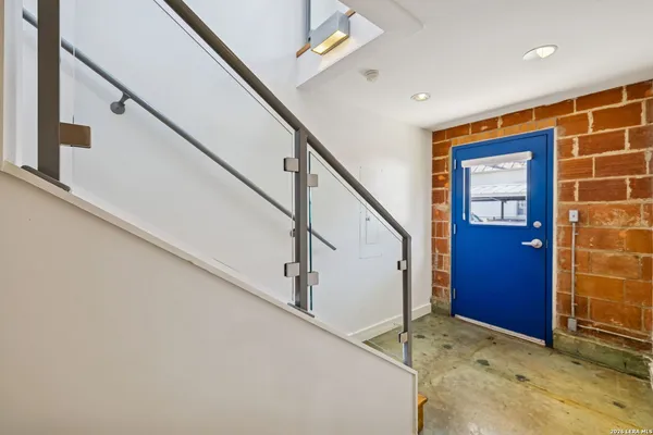 a view of an entryway