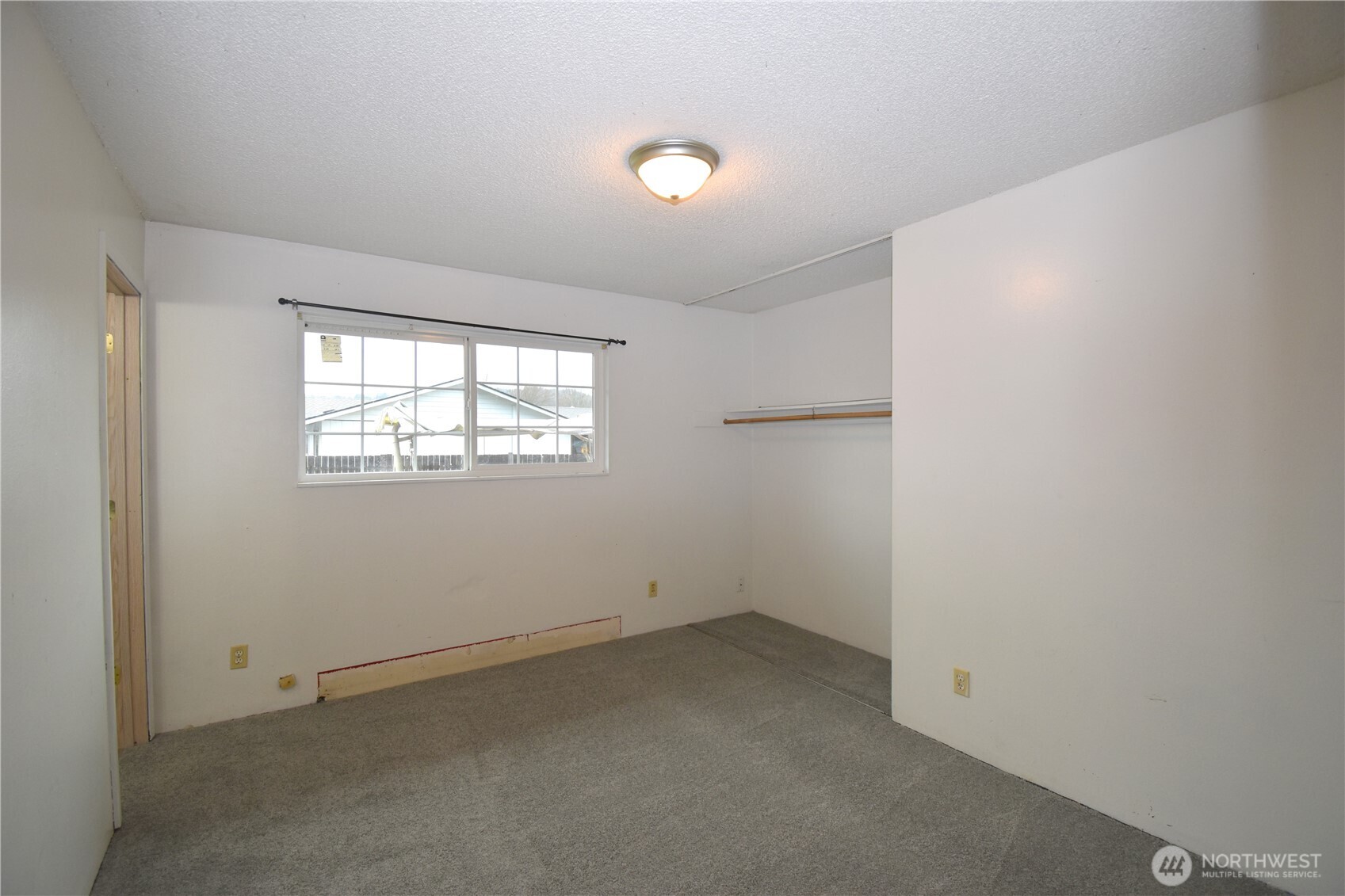 4734 Merlin Street Longview, WA 98632 - Photo 23 of 29 Gallery Image 23