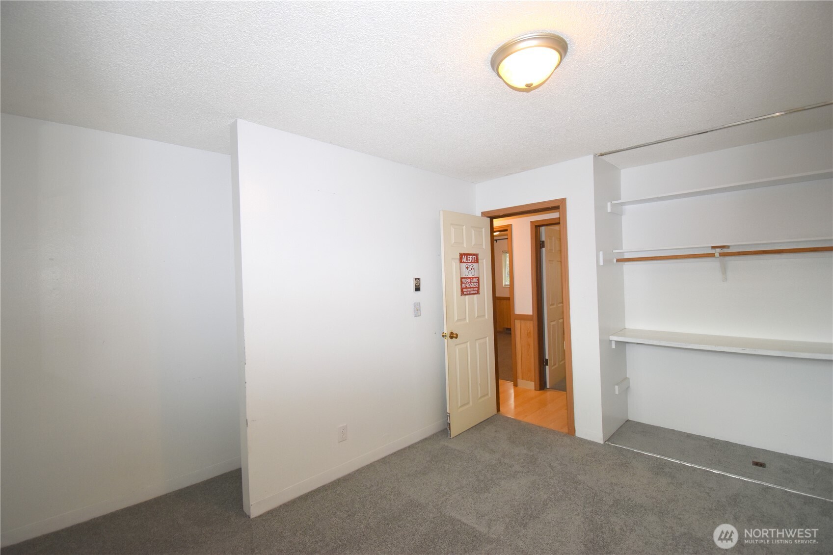 4734 Merlin Street Longview, WA 98632 - Photo 24 of 29 Gallery Image 24