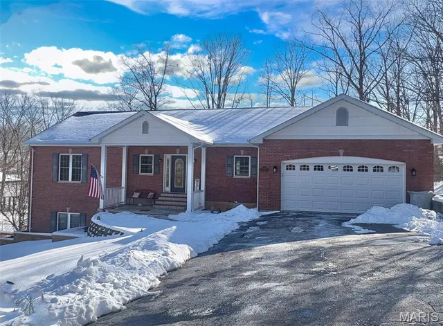 $525,000 | 10263 Rosetta Lane, Bonne Terre, MO 63628