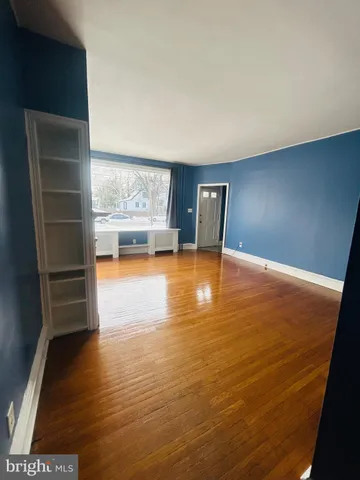 $1,450 | 6561 Maple Avenue, Pennsauken, NJ 08109