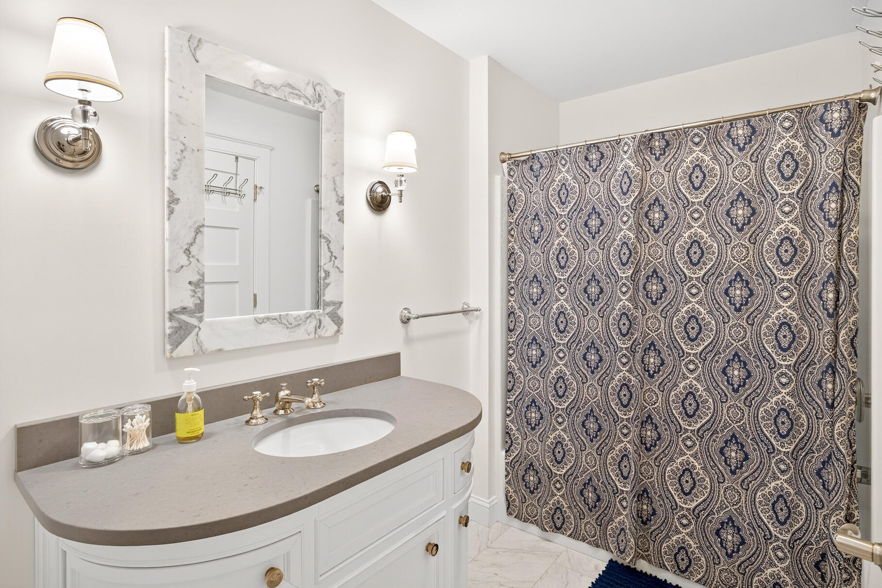 27 Prestwick Lane Mashpee, MA 02649 - Photo 42 of 66 Bedroom #5 Bath - 051_8P0A4883