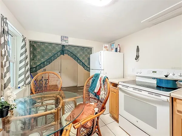 $450,000 | 301 East Atwater Avenue, Eustis, FL 32726