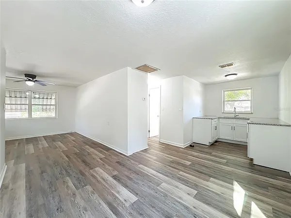 $450,000 | 301 East Atwater Avenue, Eustis, FL 32726