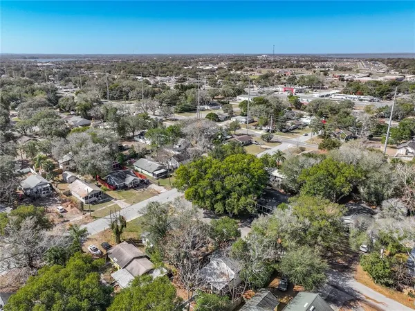 $450,000 | 301 East Atwater Avenue, Eustis, FL 32726