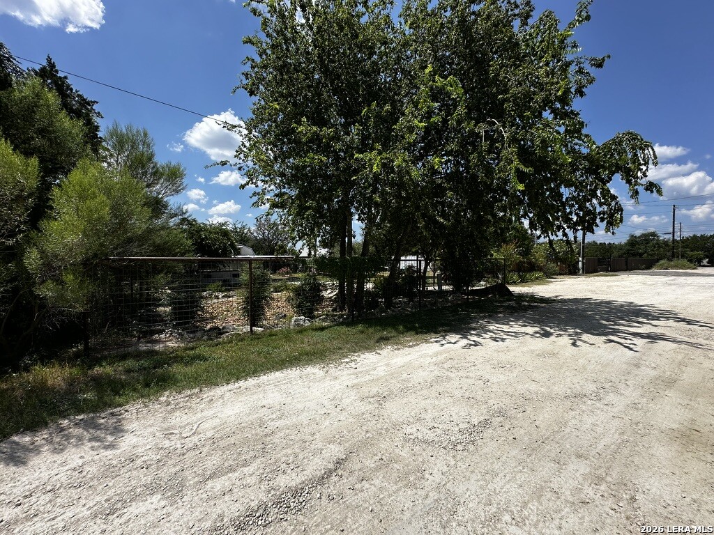 150 Winchester Road Spring Branch, TX 78070 - Photo 29 of 31 Gallery Image 29