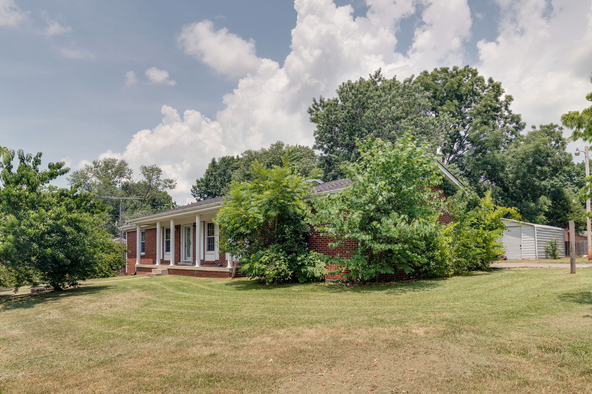 100 Stonewall Road Columbia, TN 38401 - Photo 4 of 23 Gallery Image 4