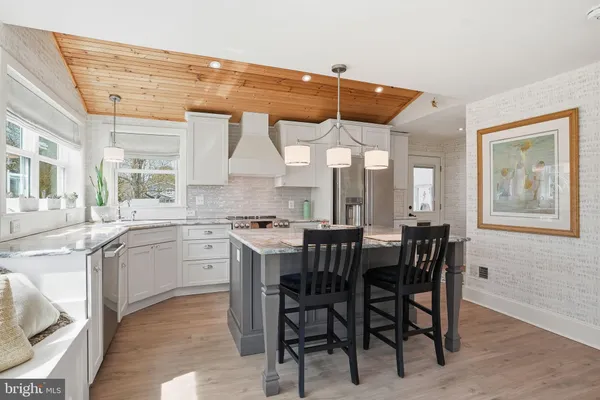 $720,000 | 7806 Summit Drive, Pasadena, MD 21122