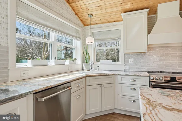 $720,000 | 7806 Summit Drive, Pasadena, MD 21122