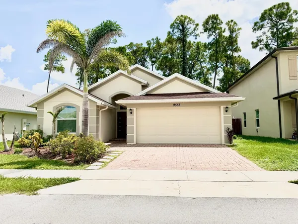 $2,475 | 9553 Seaspray Drive, Fort Pierce, FL 34945