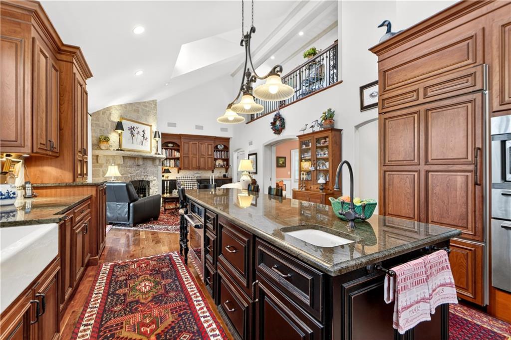 7805 Mission Road Prairie Village, KS 66208 - Photo 16 of 49