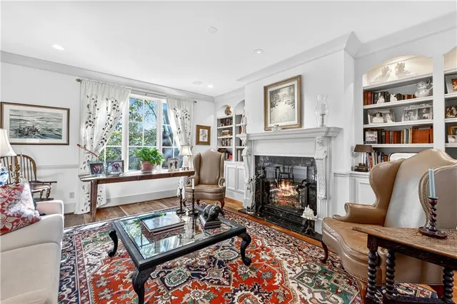 $1,325,000 | 7805 Mission Road, Prairie Village, KS 66208