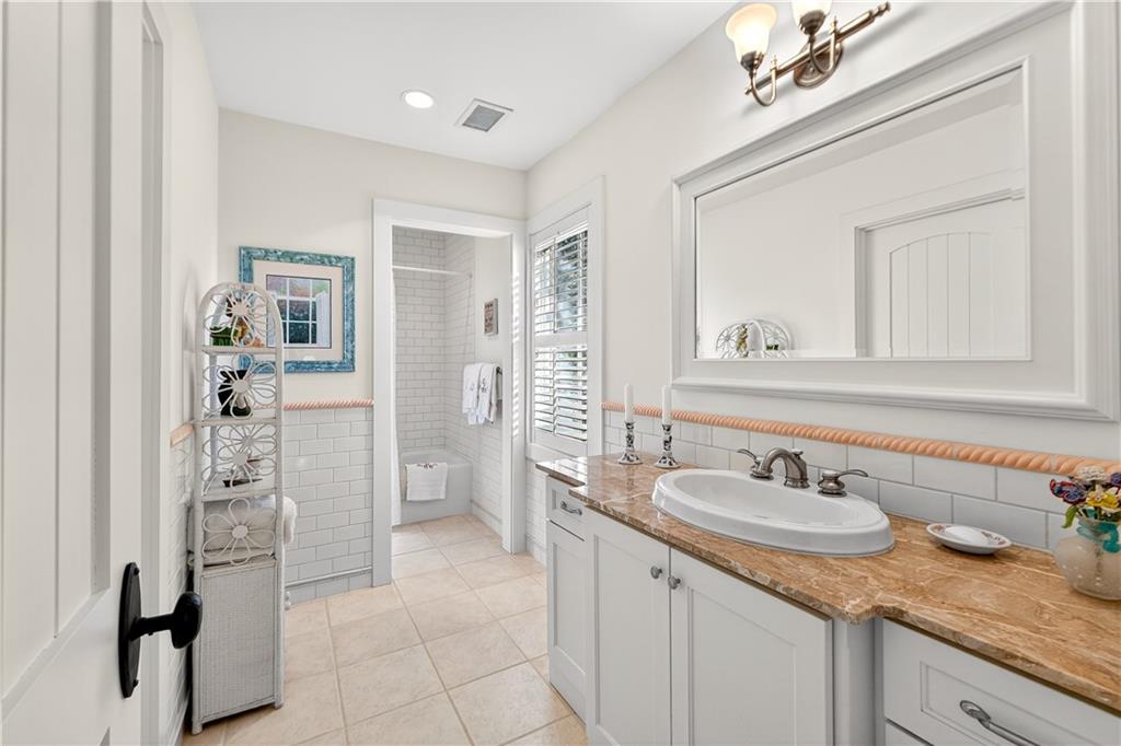 7805 Mission Road Prairie Village, KS 66208 - Photo 36 of 49