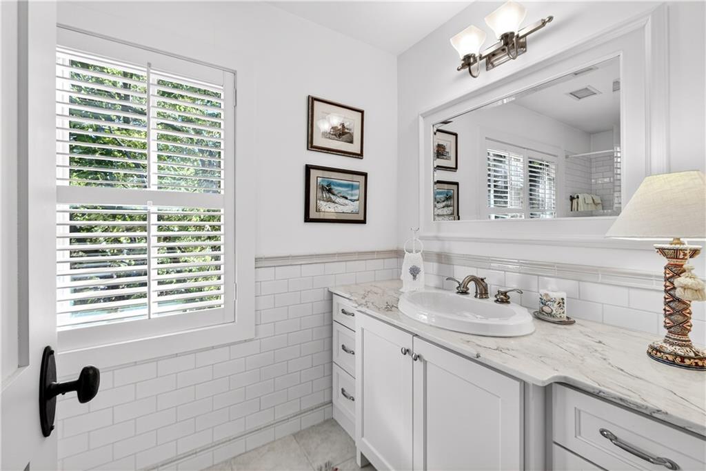 7805 Mission Road Prairie Village, KS 66208 - Photo 40 of 49