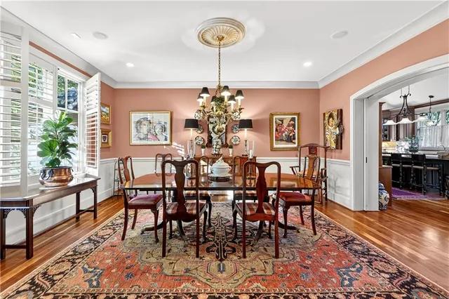 $1,325,000 | 7805 Mission Road, Prairie Village, KS 66208